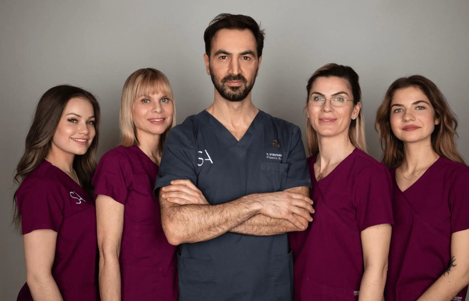 Titelfoto von Stavrakis Aesthetics | Plastische Chirurgie Berlin